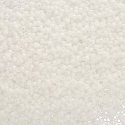 11/0 Unicorn Matte White AB - 23g - Miyuki Seed Bead